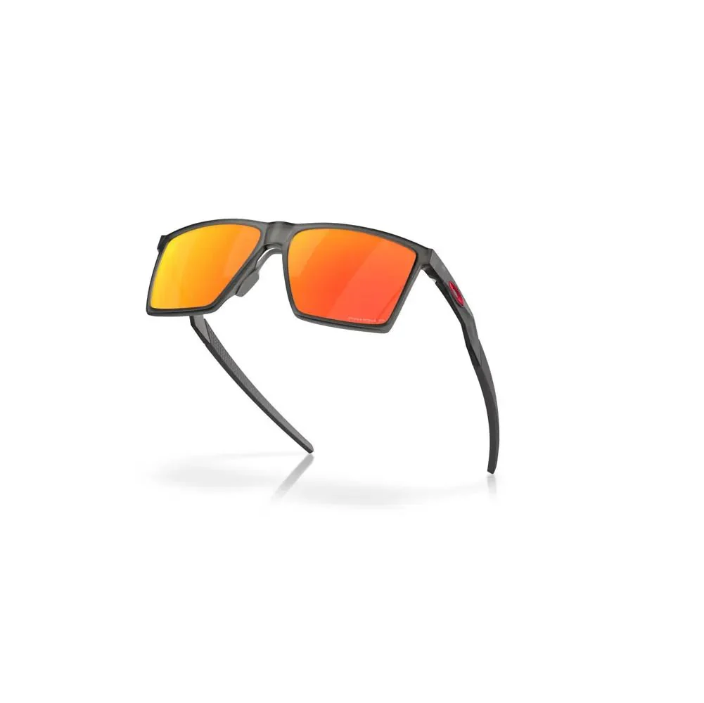 Oakley Futurity Sun Sunglasses - Satin Grey Smoke/Prizm Ruby Polarized - Image 4