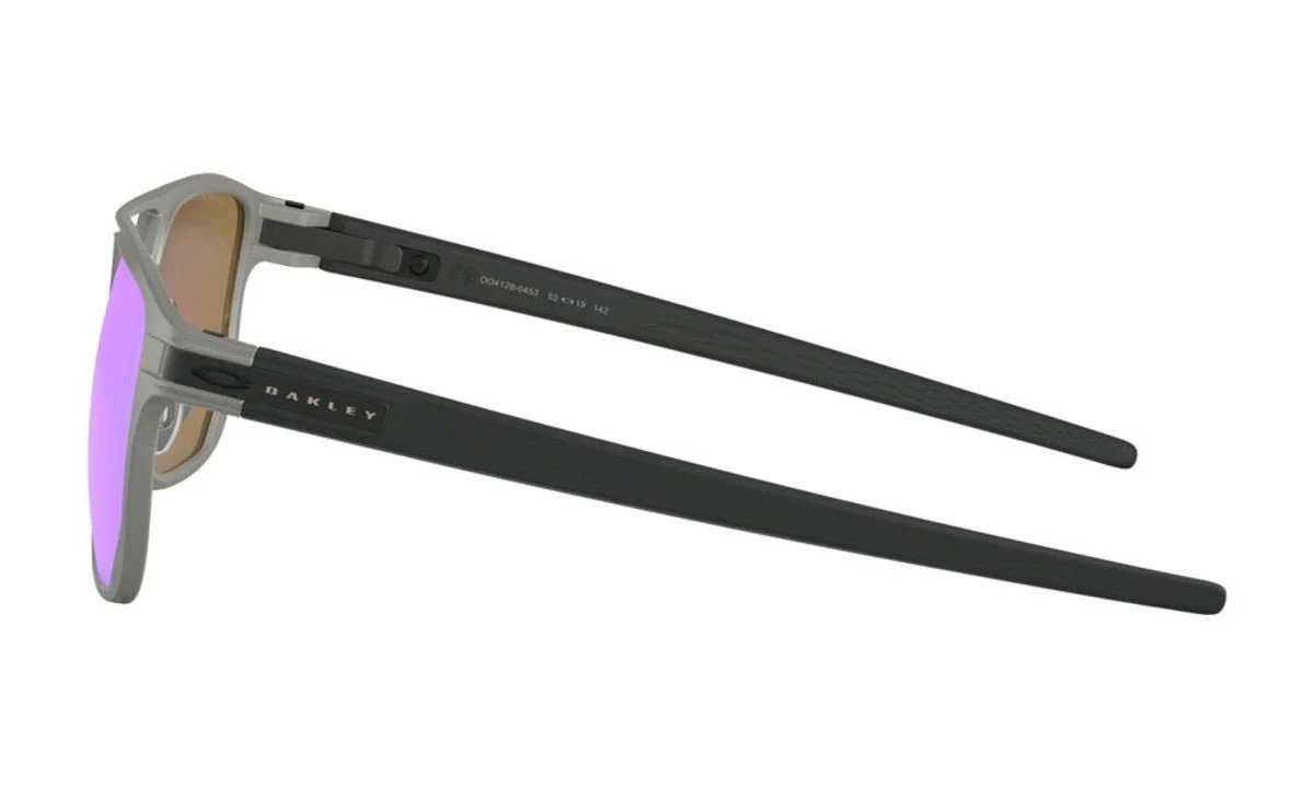 Oakley Latch Alpha Sunglasses - Matte Light Gunmetal/Prizm Sapphire Polarized - Image 3