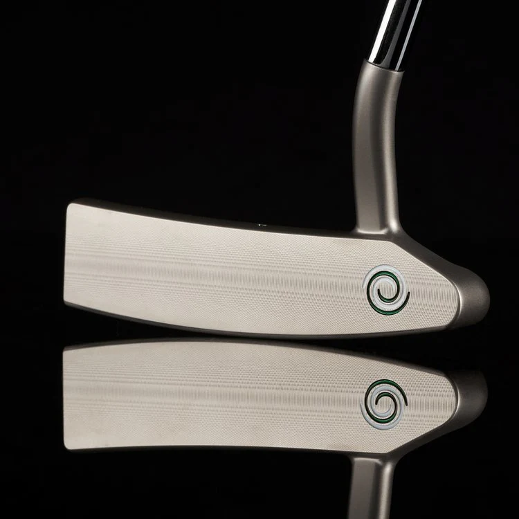 Odyssey Toulon Design Magnolia Putter - Image 8