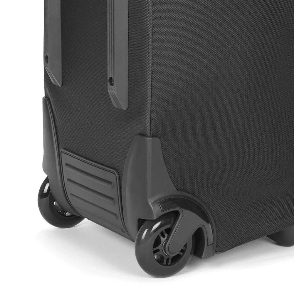 TaylorMade Players Compact Travel Cover - Image 3